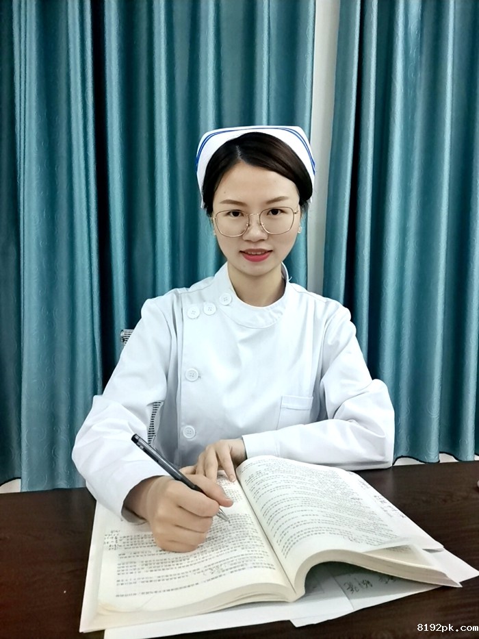 C:\Users\remoteapp\Pictures\药科人物\黄静思\黄静思8.jpg